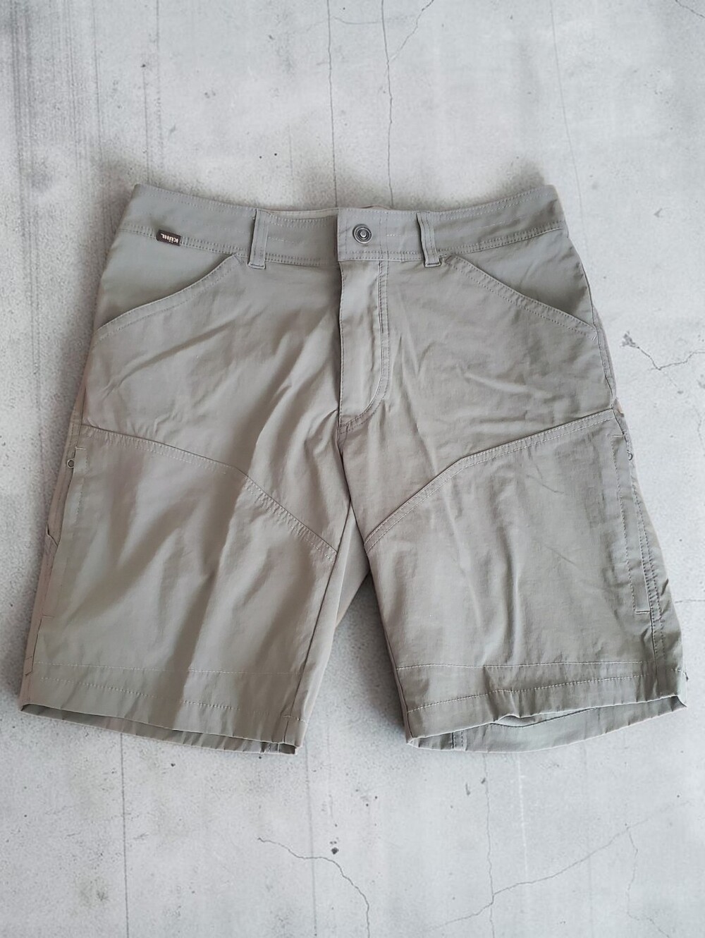 Kuhl Utility Shorts Outdoor Khaki Men's Size 32 Multi Pocket